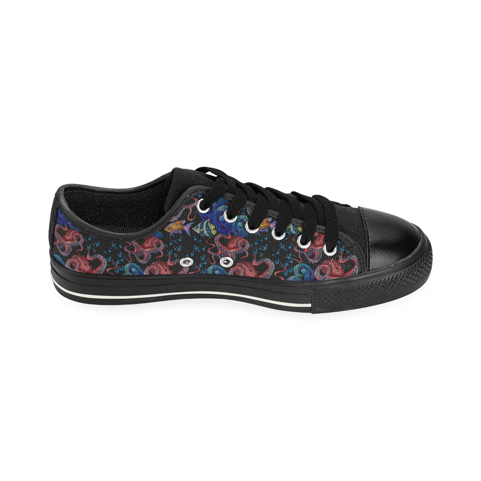 Octopus sea wave tropical fishe pattern Men's Low Top Canvas Shoes Black