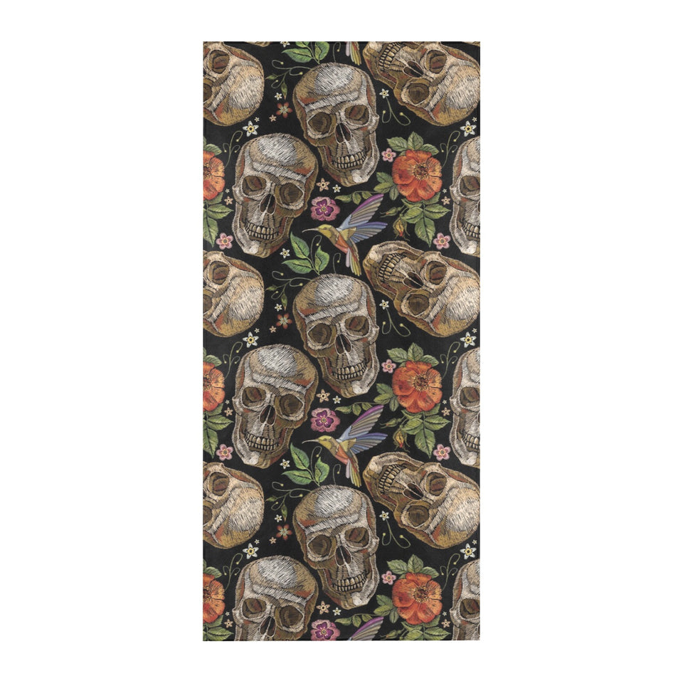 Skull rose humming bird flower pattern Beach Towel