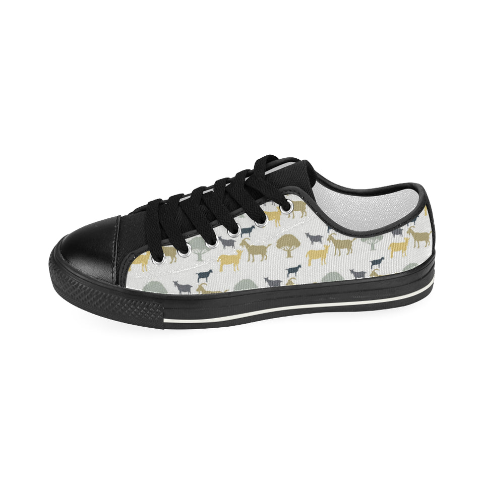 Silhouettes of goat and tree pattern Women's Low Top Canvas Shoes Black