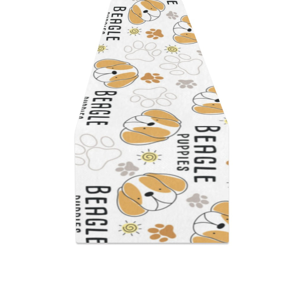 Cute beagle dog pattern background Table Runner