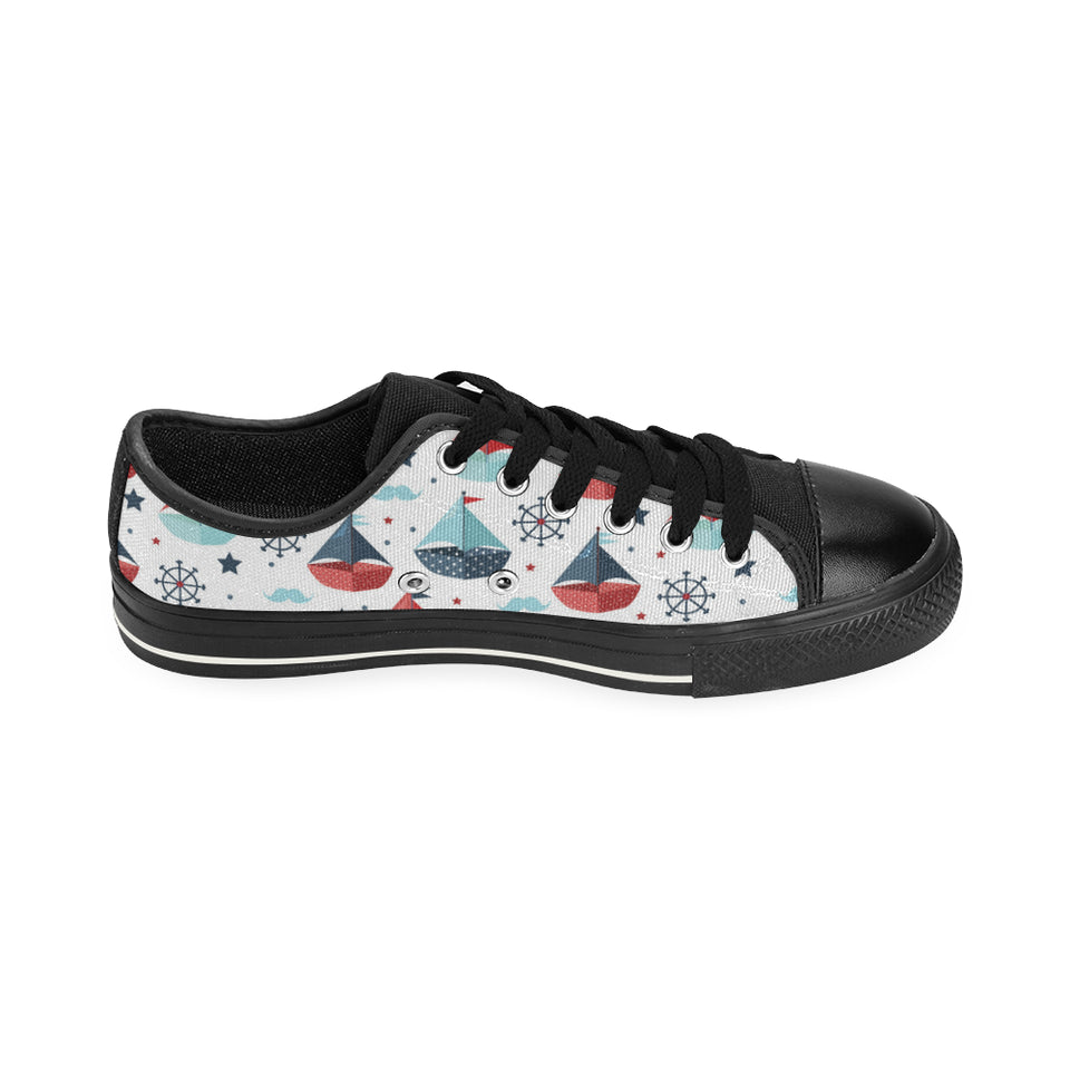 Cute color paper sailboat pattern Men's Low Top Canvas Shoes Black