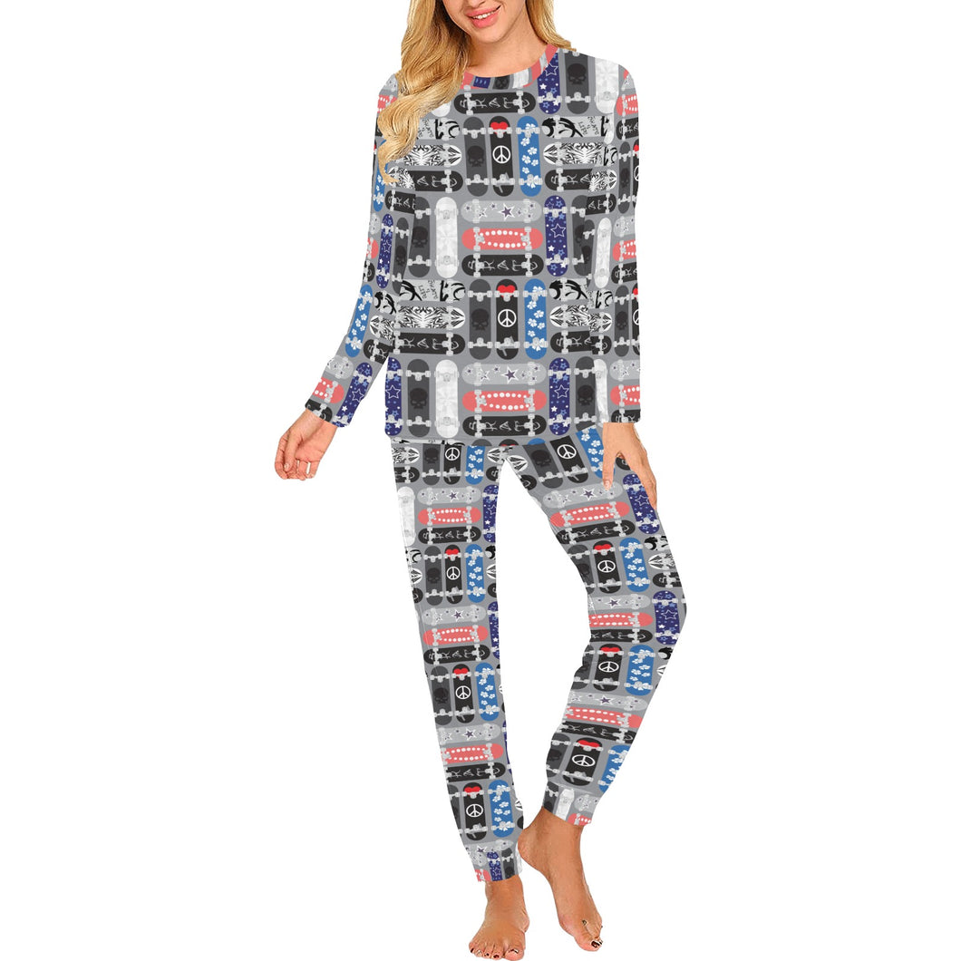 Skate Board Pattern Print Design 04 Women's All Over Print Pajama Set