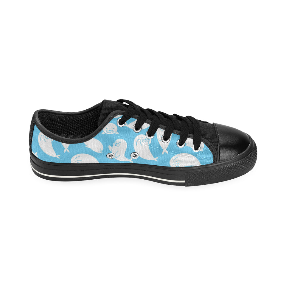 Cute white sea lion seals pattern Men's Low Top Canvas Shoes Black