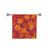Autumn maple leaf pattern Bath Towel