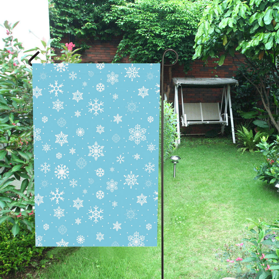 Snowflake pattern blue background House Flag Garden Flag