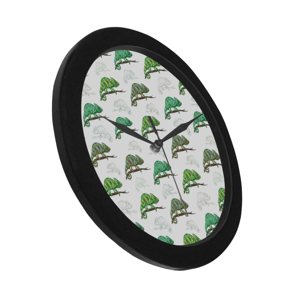 Chameleon lizard pattern Elegant Black Wall Clock