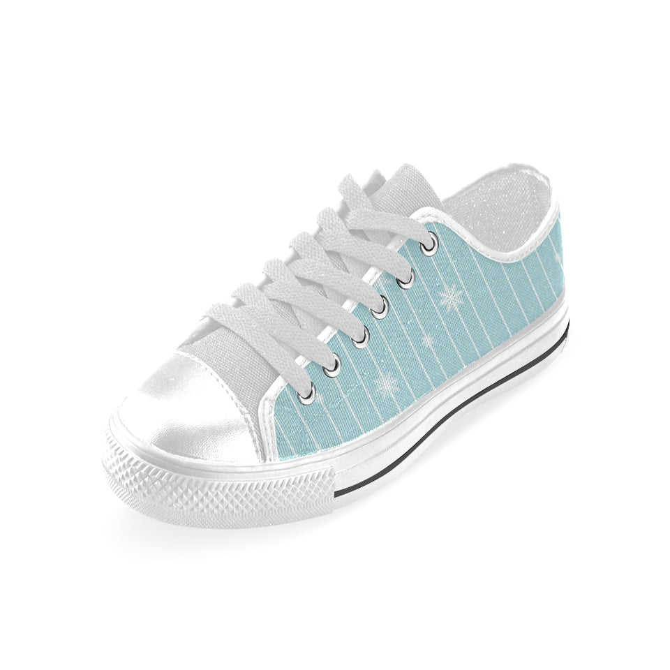 Snowflake pattern blue stripe background Men's Low Top Shoes White