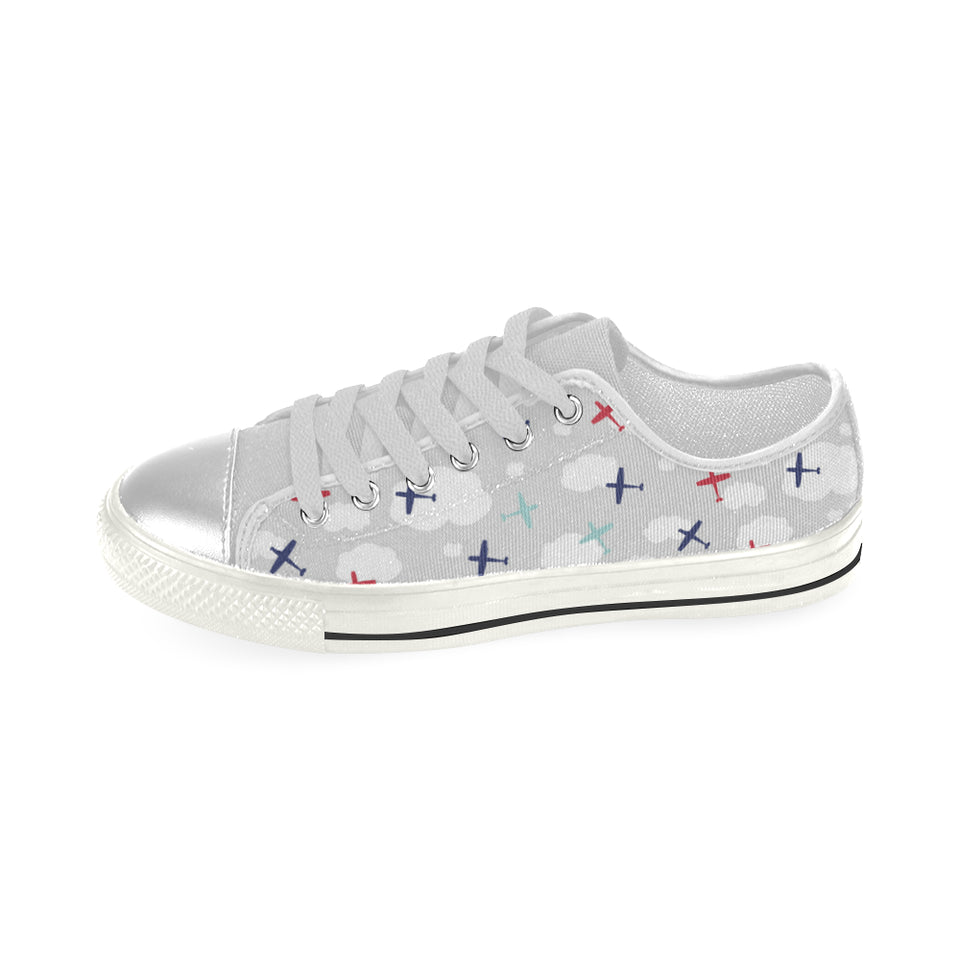 Airplane cloud grey background Women's Low Top Canvas Shoes White