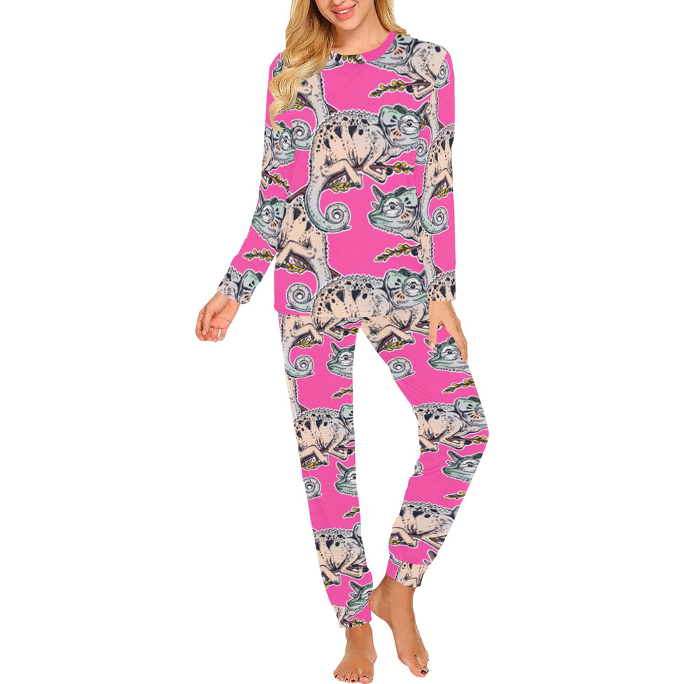 Chameleon lizard pattern pink background Women's All Over Print Pajama Set