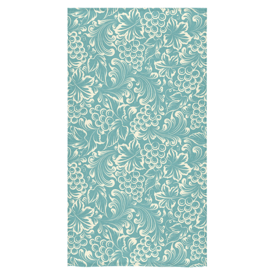 Classic Hand drawn Grape pattern Bath Towel