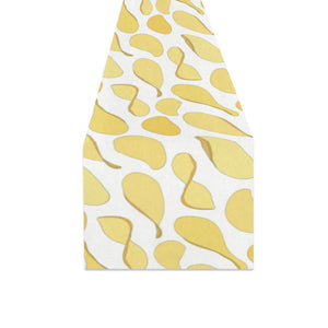 Potato Chips Pattern Print Design 02 Table Runner