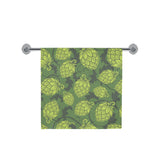 Hop pattern Hop cone background Bath Towel
