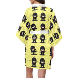 Cute ninja yellow background Women's Short Kimono Robe