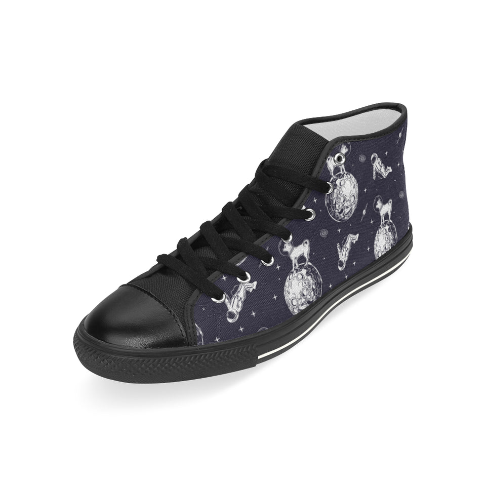 Chihuahua space helmet. astronaut pattern Men's High Top Canvas Shoes Black