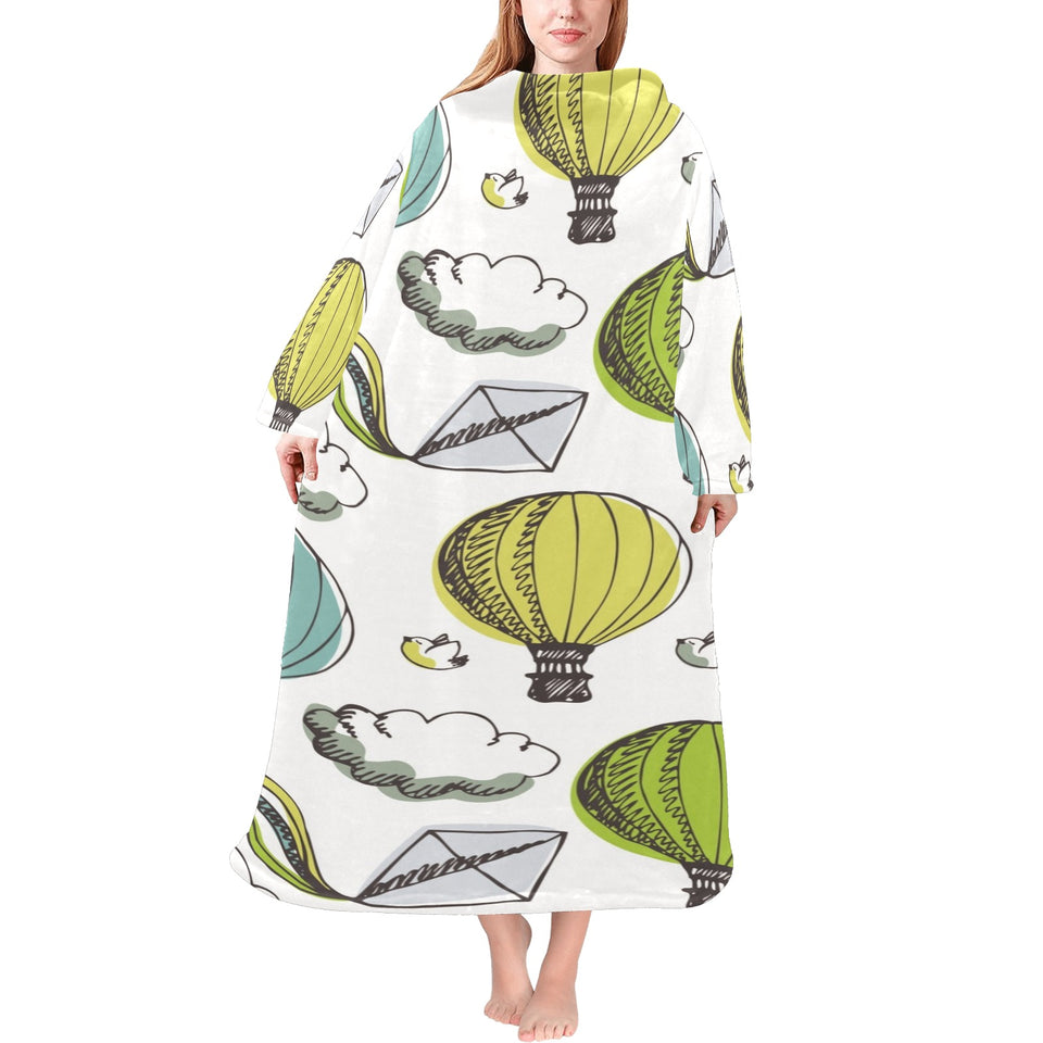 Hot Air Balloon Bird Cloud Pattern Blanket Robe with Sleeves