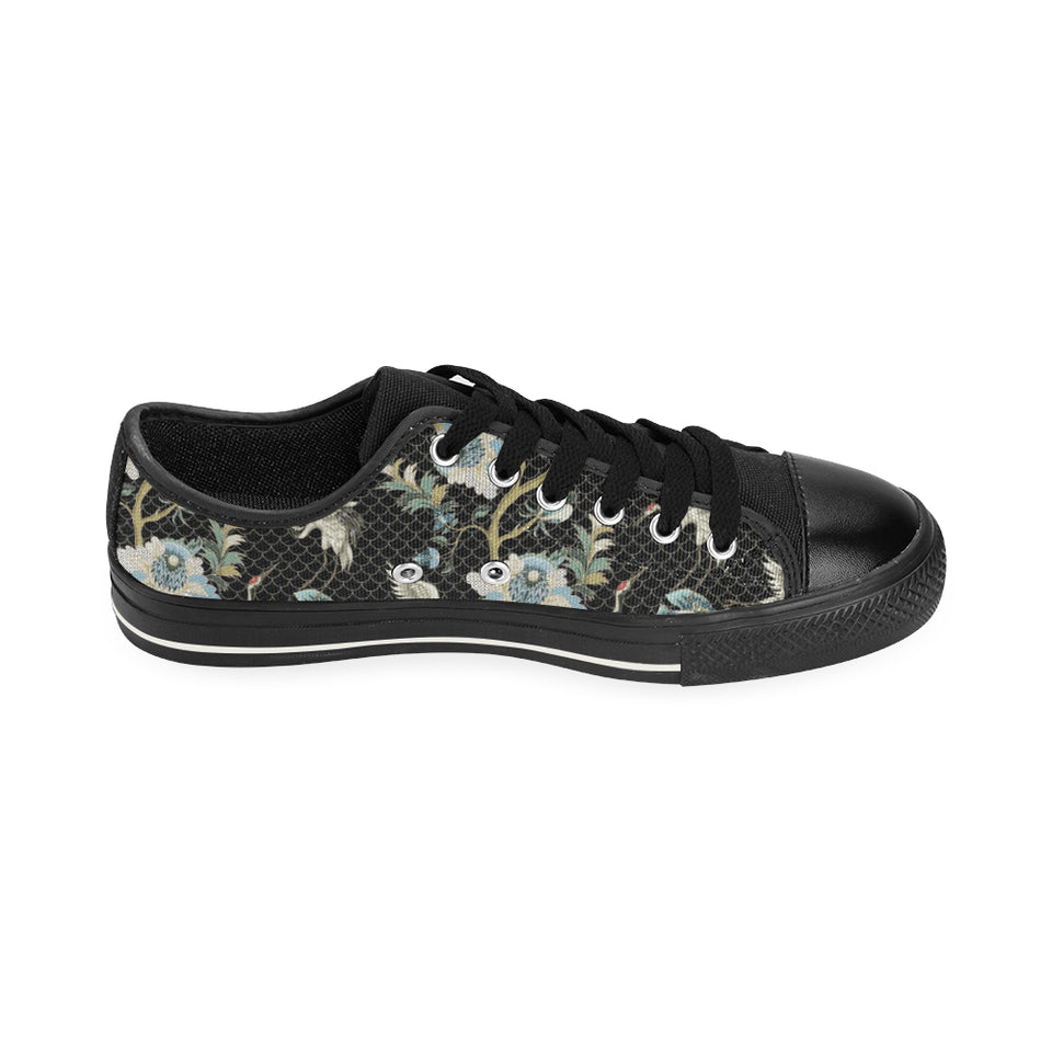 Japanese crane ornament elements Men's Low Top Canvas Shoes Black