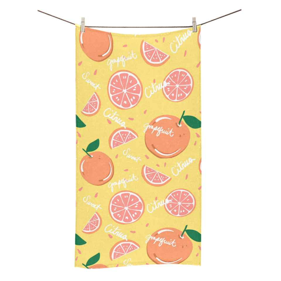 Grapefruit yellow background Bath Towel