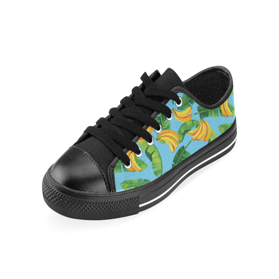 banana leaves banana design pattern Men's Low Top Canvas Shoes Black