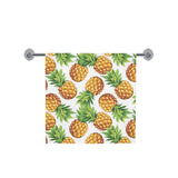 Pineapples design pattern Bath Towel