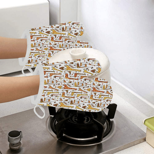 Giraffe Pattern Print Design 04 Heat Resistant Oven Mitts