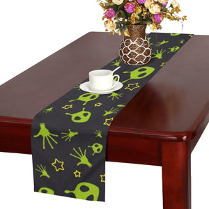 Alien Pattern Print Design 02 Table Runner