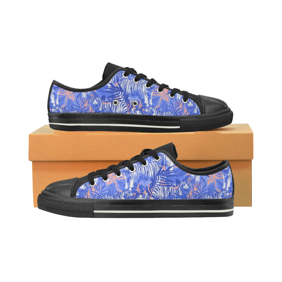 white bengal tigers pattern Women's Low Top Canvas Shoes Black