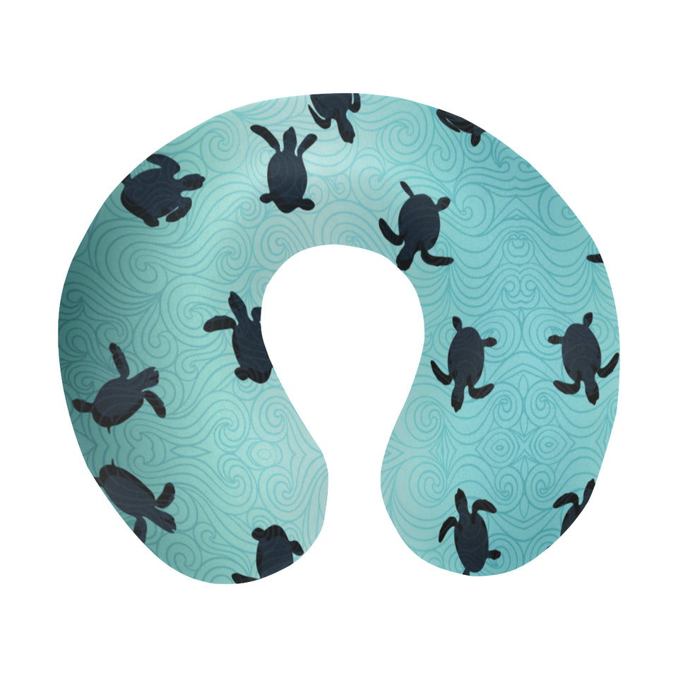 Sea turtle with blue ocean backgroud U-Shaped Travel Neck Pillow