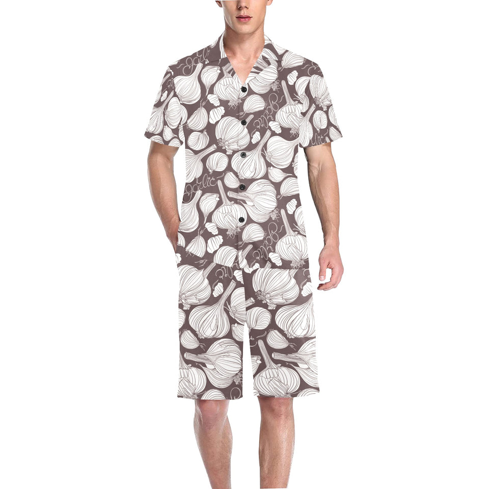 Garlic bulb dark background Men's V-Neck Short Pajama Set