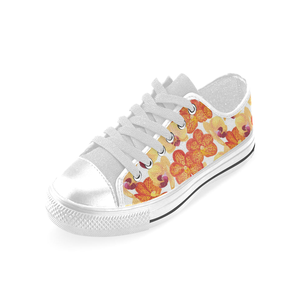 Orange yellow orchid flower pattern background Men's Low Top Canvas Shoes White