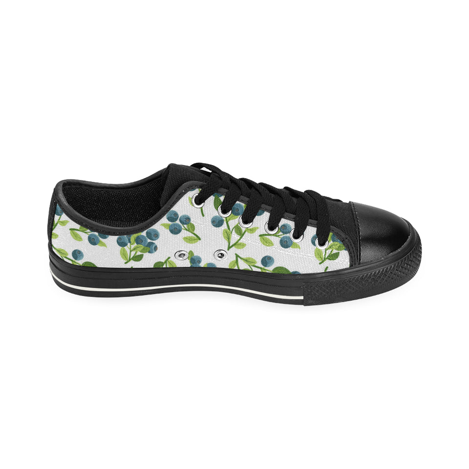 blueberry white background Men's Low Top Canvas Shoes Black