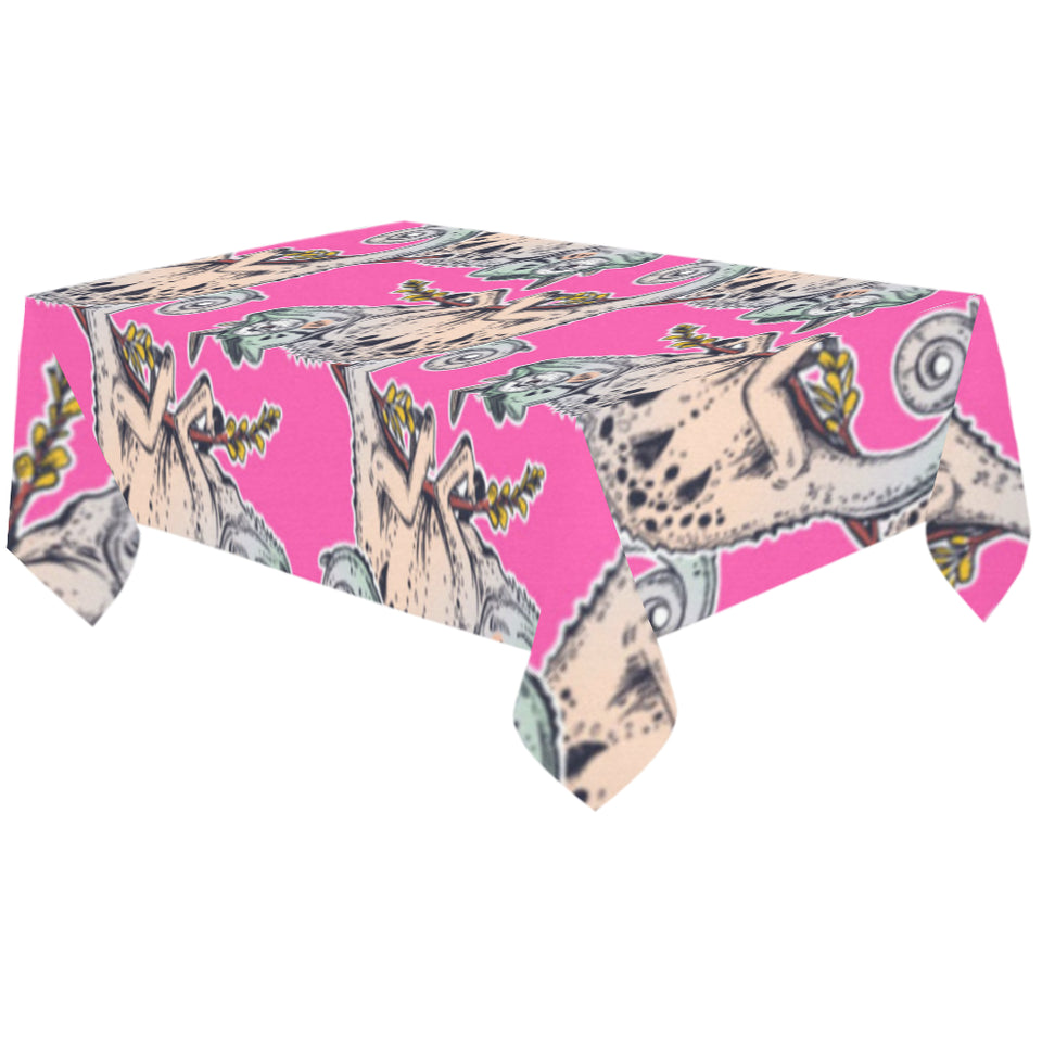 Chameleon lizard pattern pink background Tablecloth