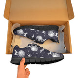 Chihuahua space helmet. astronaut pattern Men's Sneaker Shoes