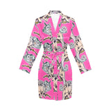 Chameleon lizard pattern pink background Women's Long Sleeve Belted Night Robe