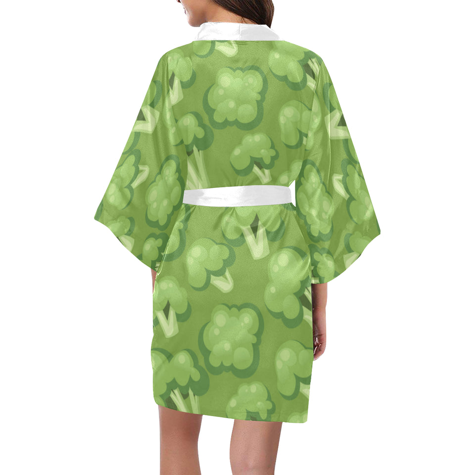 Broccoli pattern green background Women's Short Kimono Robe