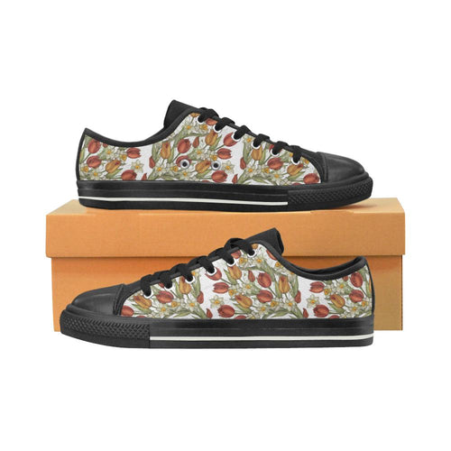 Red tulips and daffodils pattern Kids' Boys' Girls' Low Top Canvas Shoes Black