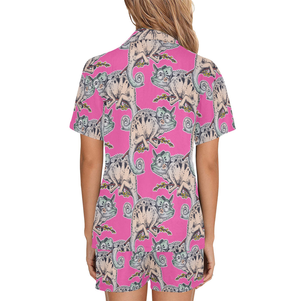 Chameleon lizard pattern pink background Women's V-Neck Short Pajama Set
