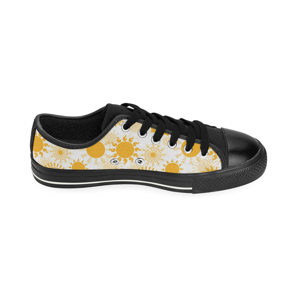Sun design pattern Men's Low Top Canvas Shoes Black