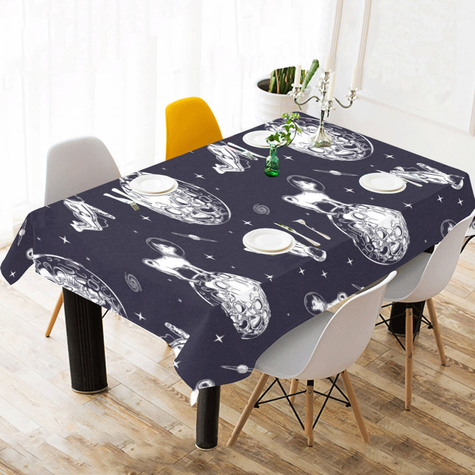 Chihuahua space helmet. astronaut pattern Tablecloth