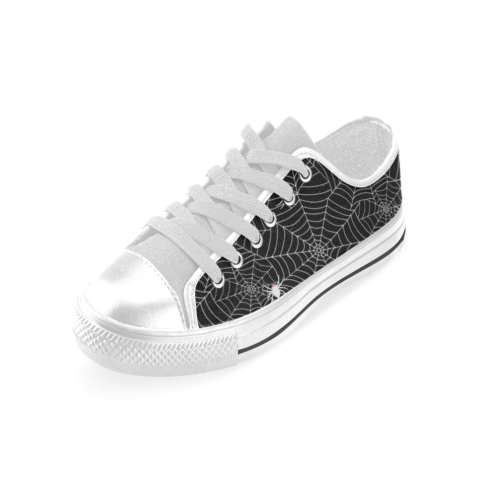 Spider web design pattern Black background white c Men's Low Top Shoes White