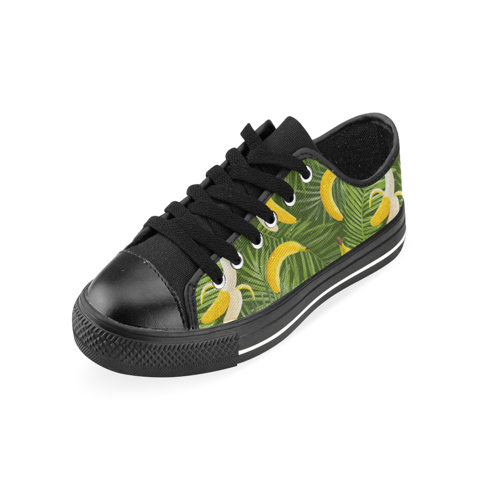 Banana Palm Leaves pattern Men's Low Top Canvas Shoes Black