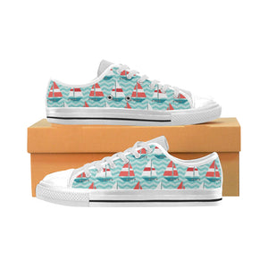 Red White sailboat wave background Men's Low Top Shoes White