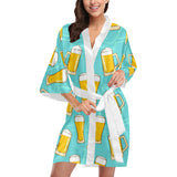 Beer pattern green background Women's Short Kimono Robe
