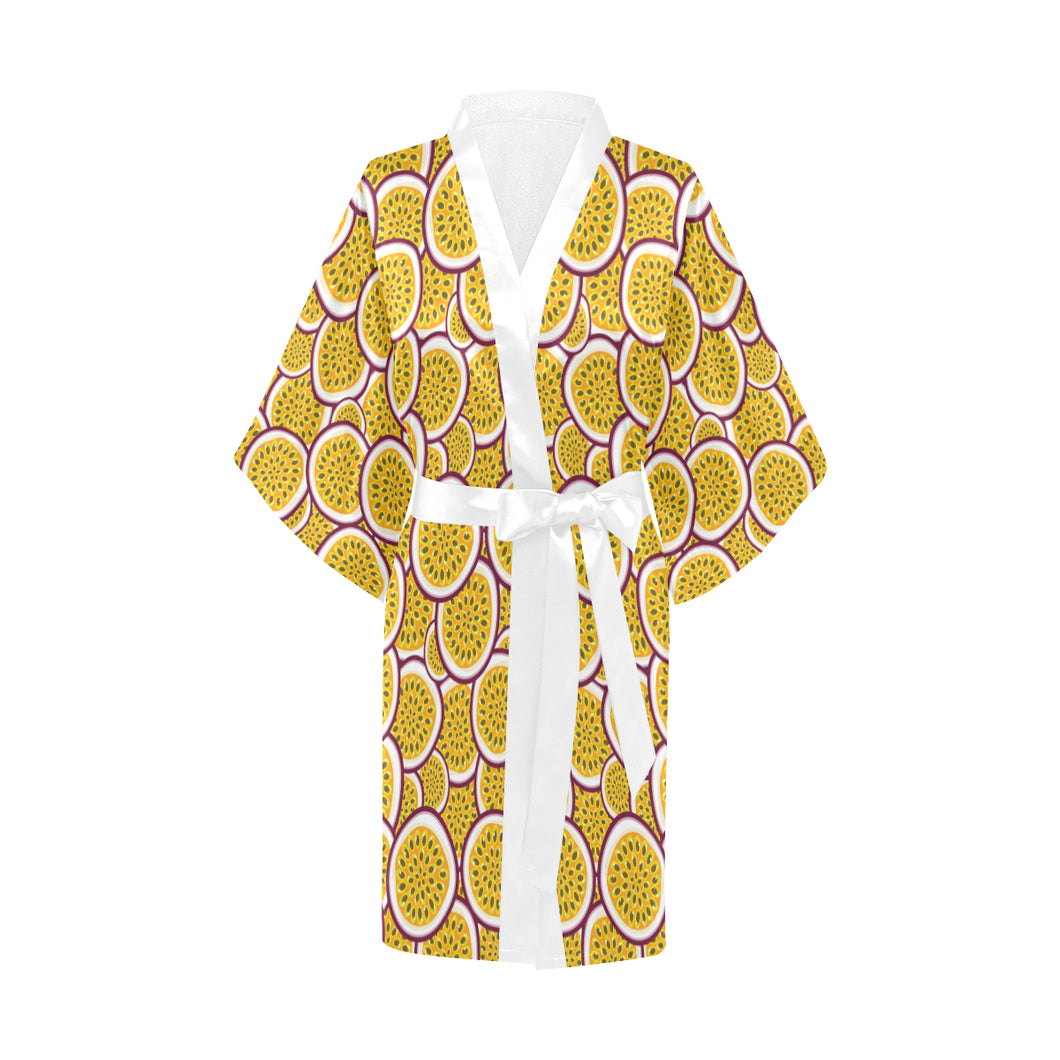 Passion fruits slice pattern Women's Short Kimono Robe