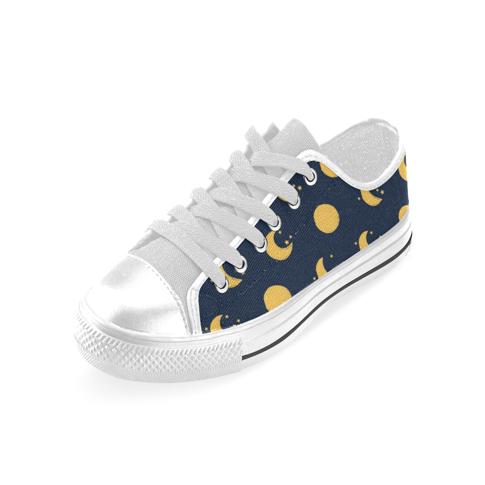 Moon star pattern Men's Low Top Canvas Shoes White