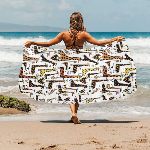 Giraffe Pattern Print Design 05 Beach Towel