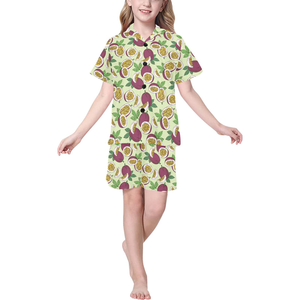 Paassion fruit pattern Kids' Boys' Girls' V-Neck Short Pajama Set