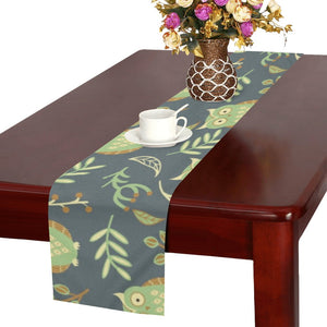 Cute owls leaves pattern Table Runner