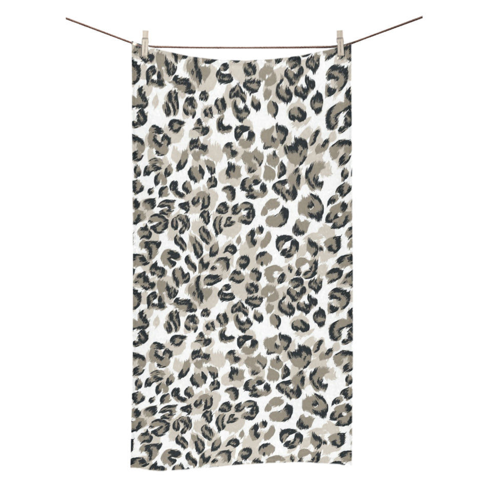 Leopard skin print pattern Bath Towel
