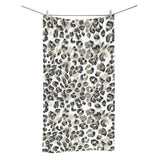 Leopard skin print pattern Bath Towel