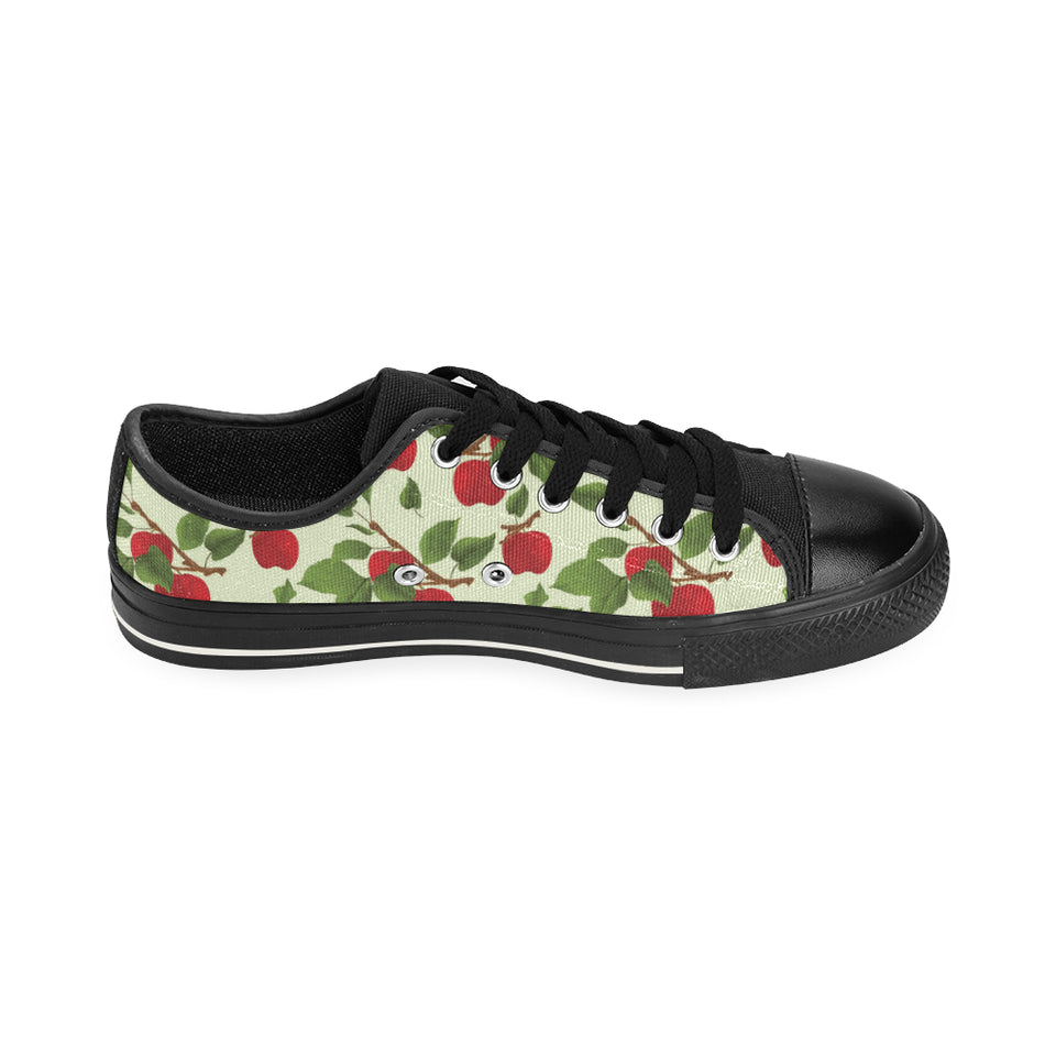 Red apples leaves pattern Men's Low Top Canvas Shoes Black